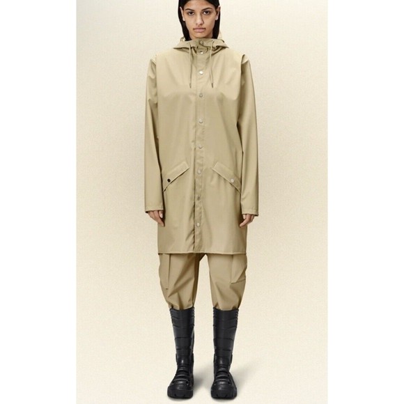 RAINS Brand Unisex Sz Large Classic Taupe Long Waterproof Rain Jacket Snap Front - Picture 3 of 15